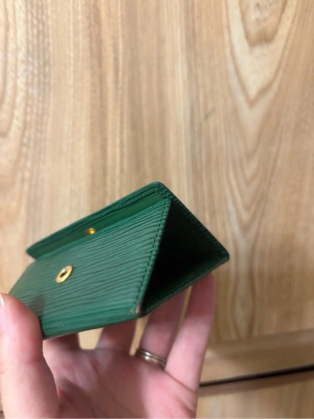 Auth Louis Vuitton Epi Leather Key case Green
